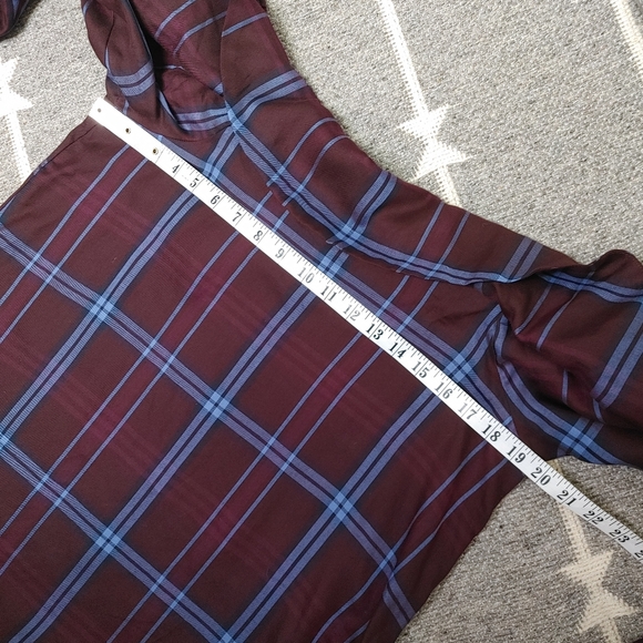 Loft plaid off-shoulder ruffle top size M - Picture 12 of 13